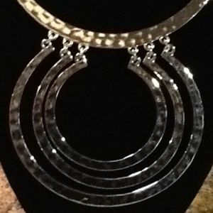 Chico's Jewelry - CHICOS HUGE CHOCKER STYLE NECKLACE 3 RING CIRCLES Chico's Jewelry - CHICOS HUGE CHOCKER STYLE NECKLACE 3 RING CIRCLES